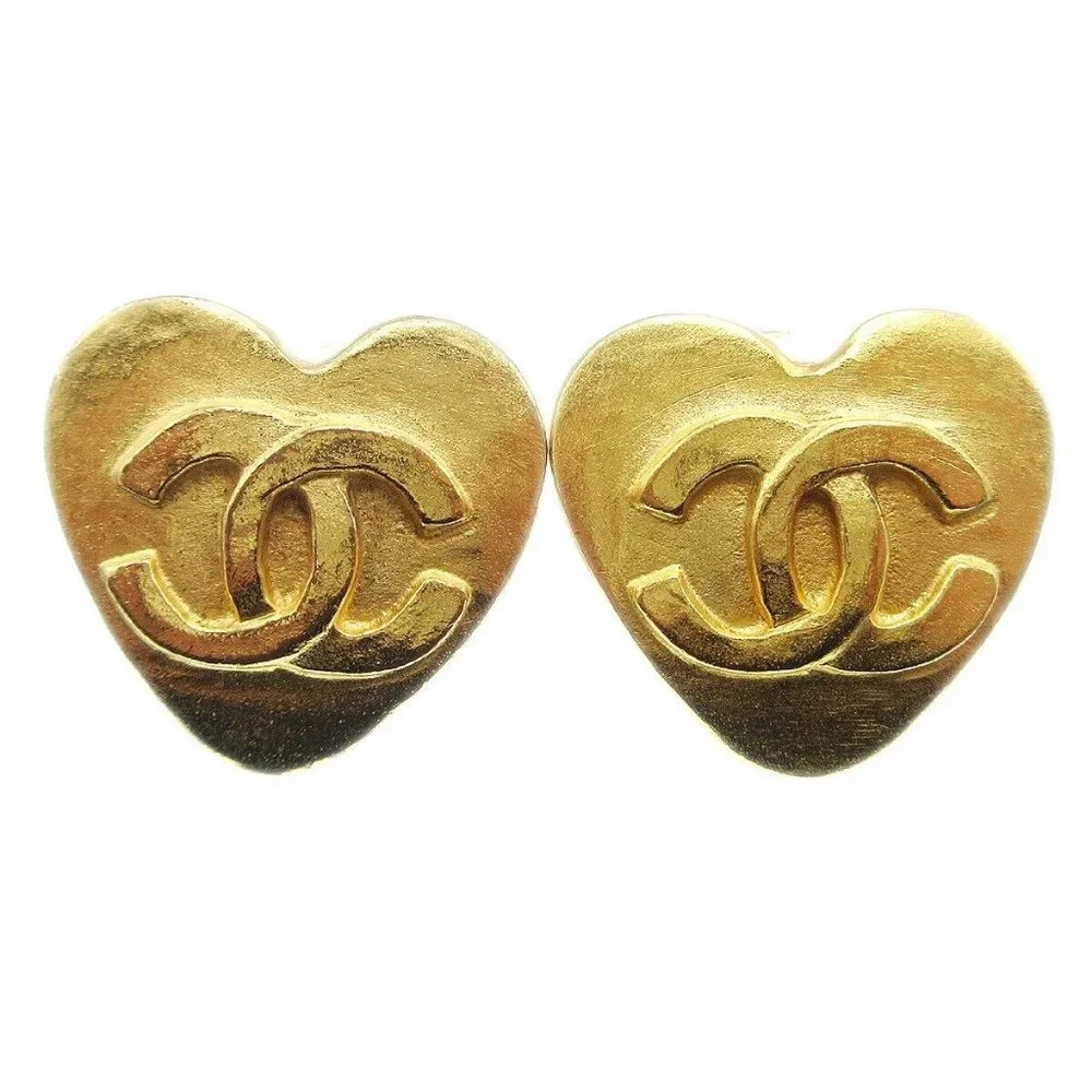 Chanel Heart Earrings Clip-On Gold 95P 120502